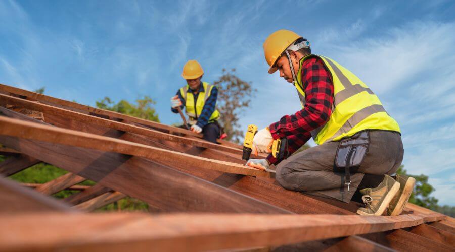 Professional Flat Roofing Installation services in Eagle, AK